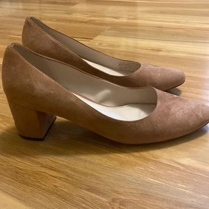 Cole Haan rose suede pump